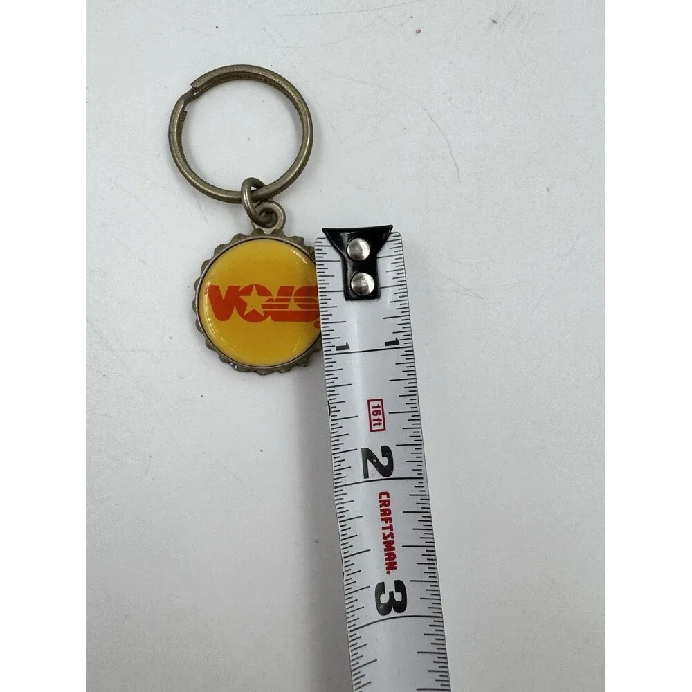 Vintage Metal Tennessee VOLS Bottle Top Design Keyring